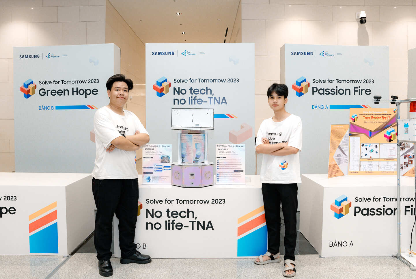 No tech, no life-TNA