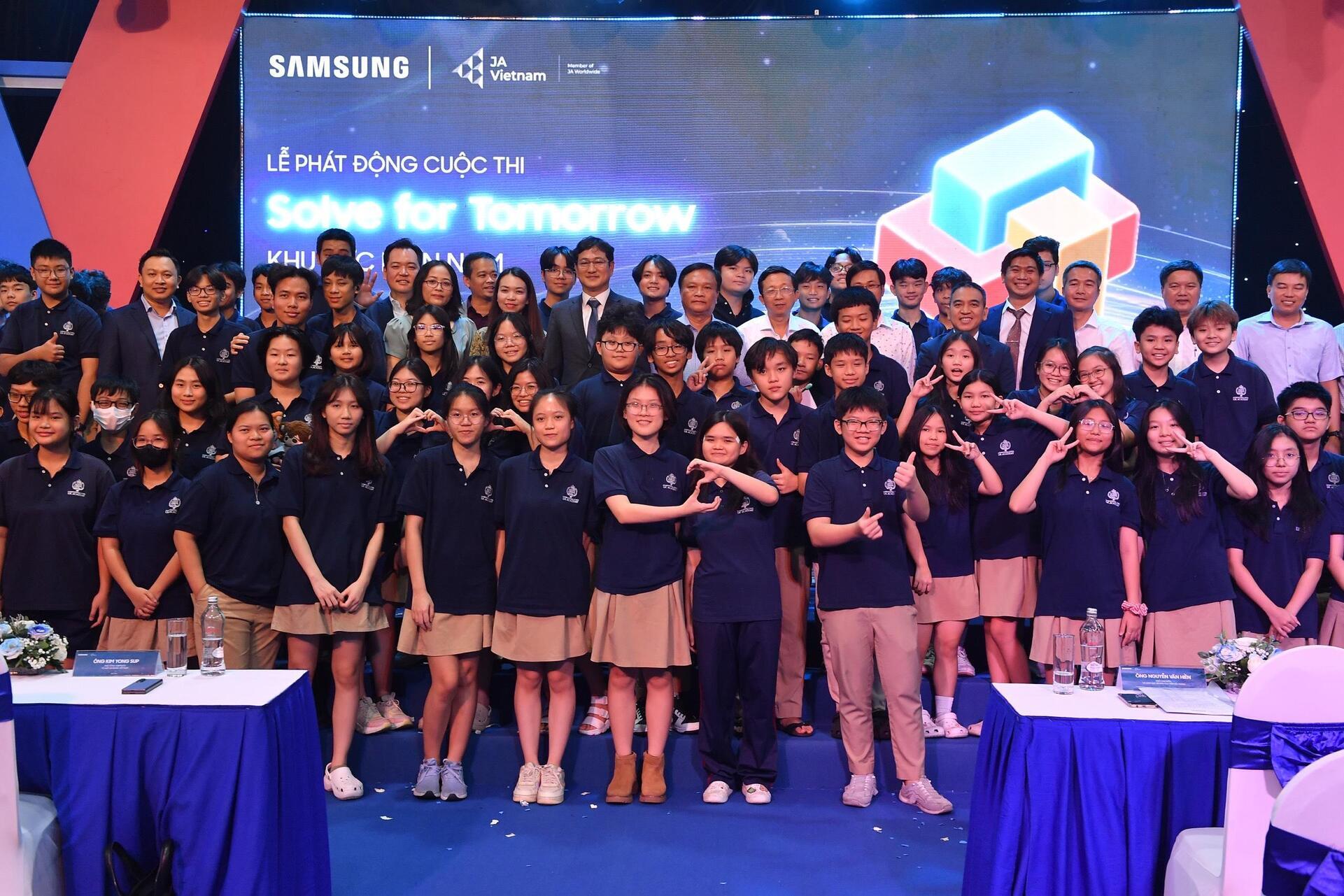 Samsung Khởi Động Cuộc Thi Solve For Tomorrow 2024 Tại Khu Vực Phía Nam