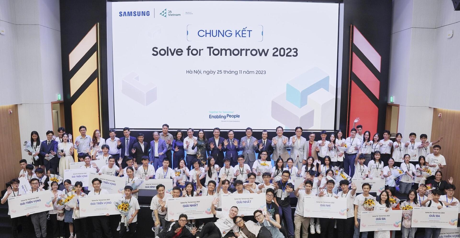 NHÌN LẠI HÀNH TRÌNH SOLVE FOR TOMORROW 2023 ❤️❤️❤️