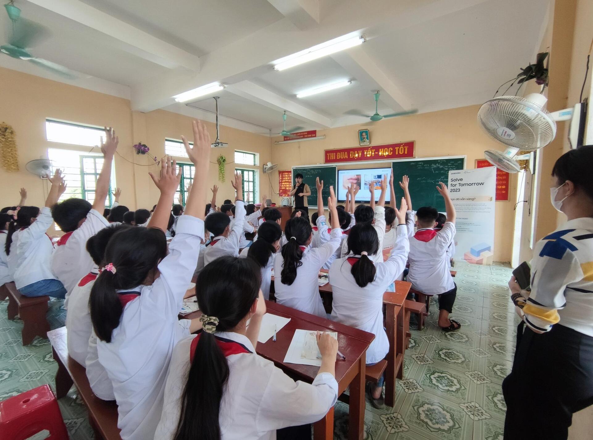 Sân chơi công nghệ độc đáo của Samsung giúp giới trẻ kiến tạo tương lai nhờ “thấu hiểu” như thế nào?