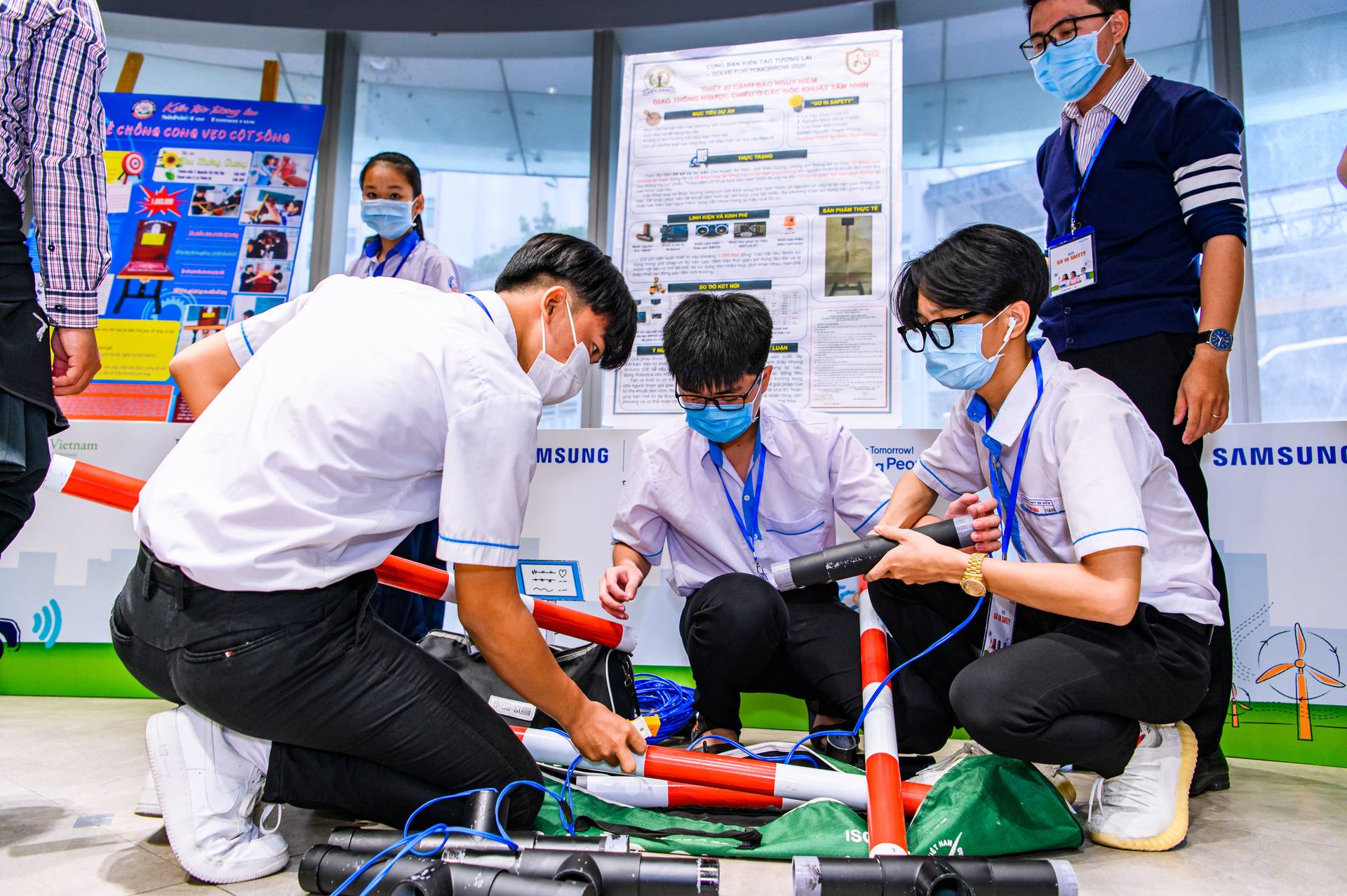 Lý do khiến các tài năng trẻ "đổ bộ" sân chơi Solve for Tomorrow